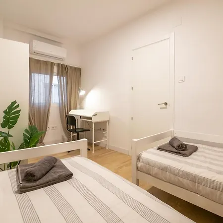Self Check-In! Apartment In The Heart Of Malaga! Zewnętrze zdjęcie