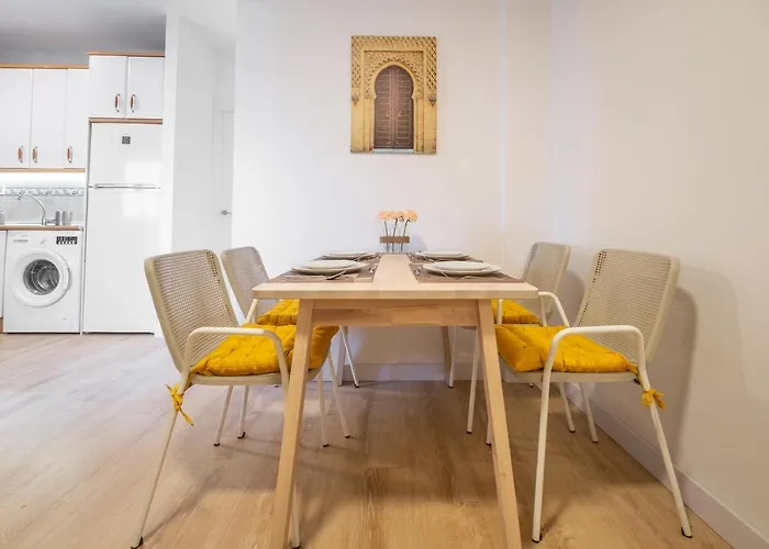 Self Check-In! Apartment In The Heart Of Malaga!